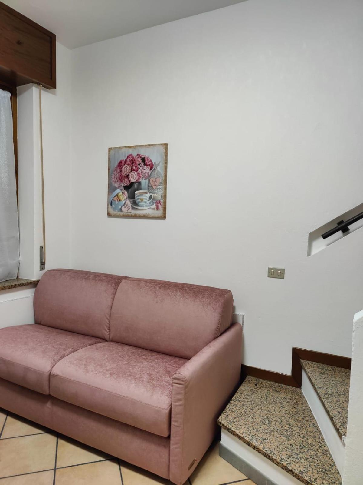 La Corte Di Cris Lacchiarella Bagian luar foto